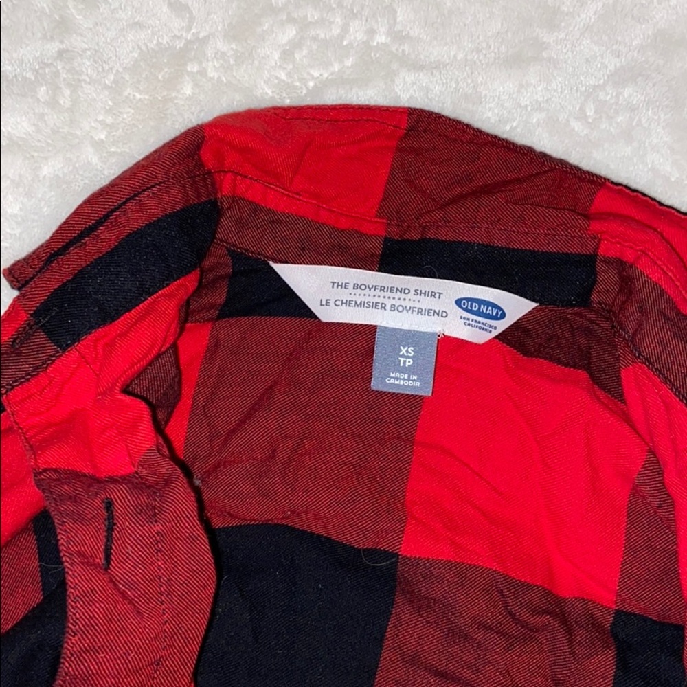 Red flannel 🥩 - Picture 2 of 4